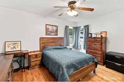 6 Burnham Road, East Brunswick Township, NJ 08816 - Photo 10