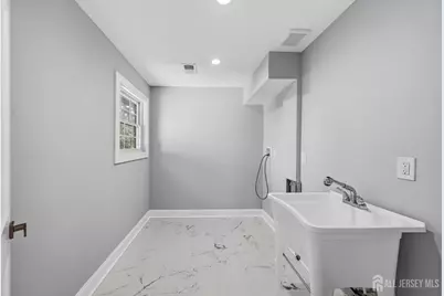 80 Gaywood Avenue, Colonia, NJ 07067 - Photo 26