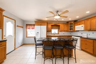 199 Princeton Rd, Sayreville, NJ 08859 - Photo 8