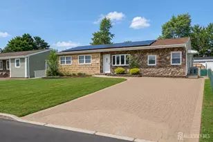 199 Princeton Rd, Sayreville, NJ 08859 - Photo 2