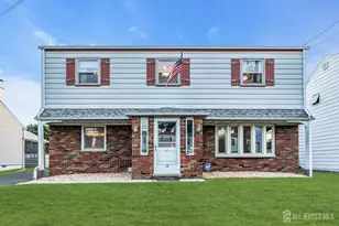 140 Camelot Dr, Port Reading, NJ 07064 - Photo 1