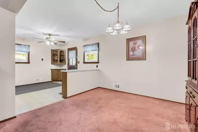 140 Camelot Drive, Port Reading, NJ 07064 - Photo 14