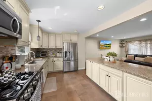 42 Shirley Blvd, Old Bridge Township, NJ 08857 - Photo 10