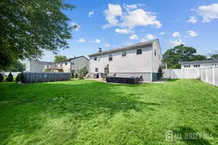 42 Shirley Blvd, Old Bridge Township, NJ 08857 - Photo 28