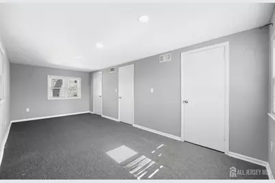 48 Buchanan Avenue, Sayreville, NJ 08859 - Photo 18