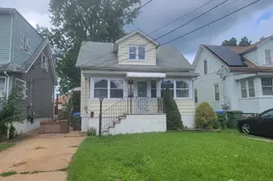 4 Vale St, Edison, NJ 08817 - Photo 2
