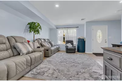 425 Thomas Street, Perth Amboy, NJ 08861 - Photo 10