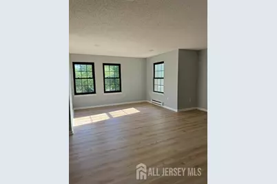 184 Wycoff Way, East Brunswick Township, NJ 08816 - Photo 2