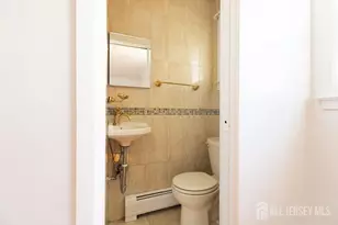 19 Jonquil Cir, Fords, NJ 08863 - Photo 20