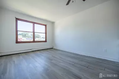 15 Clinton Avenue, Woodbridge Township, NJ 08832 - Photo 12