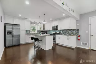 586 Dial Ave, Piscataway Township, NJ 08854 - Photo 6