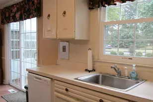 57 Fairfield Ln, Monroe Township, NJ 08831 - Photo 18