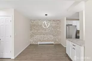 903 Cricket Ln, Woodbridge Township, NJ 07095 - Photo 6
