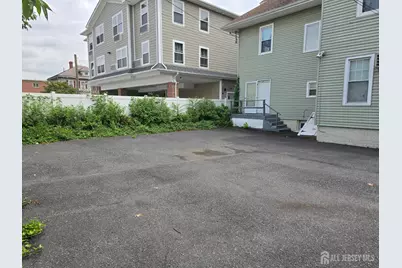 253 Livingston Avenue, New Brunswick, NJ 08901 - Photo 4