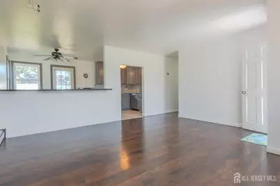 82 Markowitz Street, Carteret, NJ 07008 - Photo 6