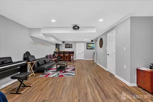 1008 Blossom Cir, South Brunswick Township, NJ 08810 - Photo 30