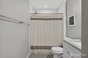 1008 Blossom Cir, South Brunswick Township, NJ 08810 - Photo 16
