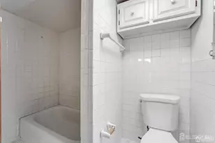 180 Main St, East Brunswick Township, NJ 08816 - Photo 4