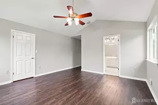 5 Cherrywood Dr, Piscataway Township, NJ 08854 - Photo 20