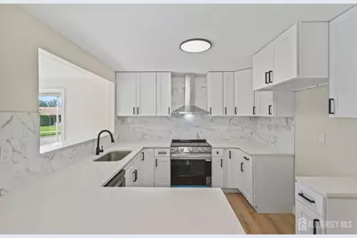 164 Kalmia Plaza #164A, Monroe Township, NJ 08831 - Photo 1