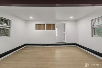 309 S 2nd Avenue S, Highland Park, NJ 08904 - Photo 52