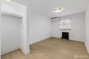 309 S 2nd Ave S, Highland Park, NJ 08904 - Photo 24