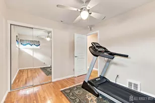 114 Kendall Dr, Sayreville, NJ 08859 - Photo 16