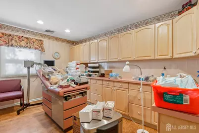 1005 Green Street, Iselin, NJ 08830 - Photo 8