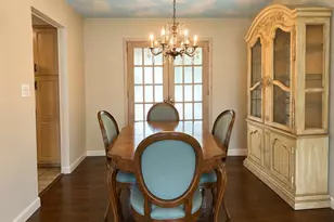 9 Lauri Ln, Middlesex, NJ 08846 - Photo 6