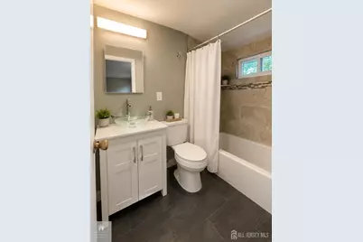 9 Lauri Lane, Middlesex, NJ 08846 - Photo 22