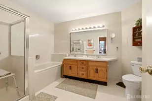 52B Rutland Ln, Monroe Township, NJ 08831 - Photo 16