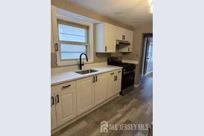 224 Madison Avenue, Perth Amboy, NJ 08861 - Photo 2