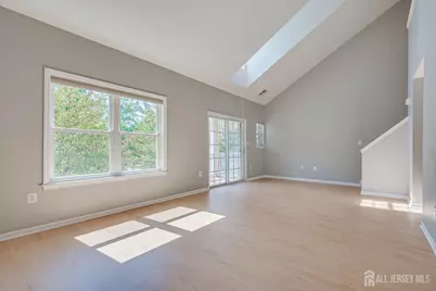 50 Central Square Park, Metuchen, NJ 08840 - Photo 8