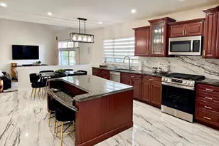 6 Thrush Ct, Old Bridge Township, NJ 08857 - Photo 4