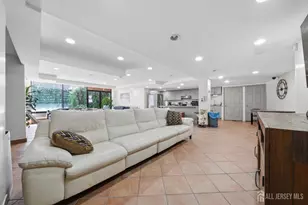 1874 Pelham Pkwy S, Bronx, NY 10461 - Photo 18