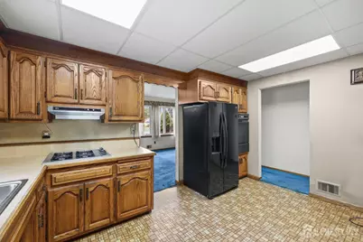 64 Berkley Avenue, Colonia, NJ 07067 - Photo 4