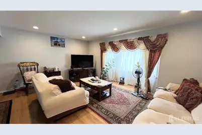 86 Mitchell Avenue, Piscataway Township, NJ 08854 - Photo 2