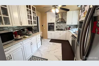86 Mitchell Avenue, Piscataway Township, NJ 08854 - Photo 4