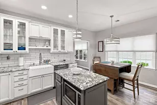 28 Sherwood Dr, Monroe Township, NJ 08831 - Photo 10