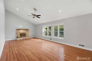 20 Franklin Dr, Plainsboro Township, NJ 08536 - Photo 4