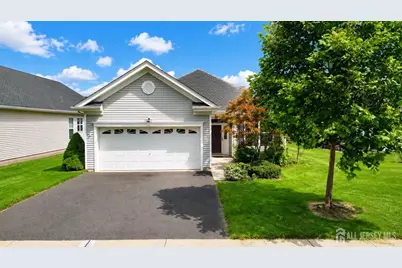 81 Prusakowski Boulevard, Sayreville, NJ 08859 - Photo 2