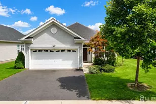 81 Prusakowski Blvd, Sayreville, NJ 08859 - Photo 2