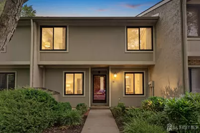 16 Irongate, Metuchen, NJ 08840 - Photo 2