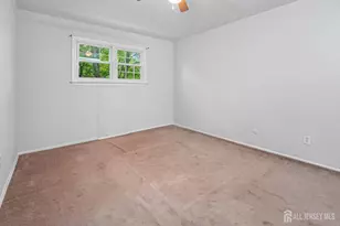 345 College Dr, Edison, NJ 08817 - Photo 12