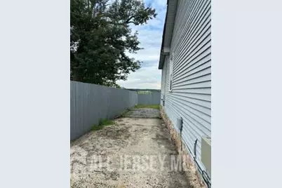 216 Hillcrest Avenue, Old Bridge Township, NJ 08879 - Photo 8