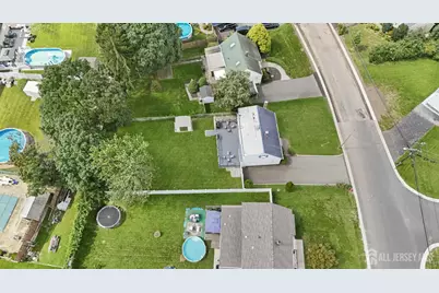 63 Tunison Road, New Brunswick, NJ 08901 - Photo 32