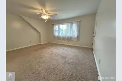 90 Harrigan Street, Edison, NJ 08817 - Photo 12