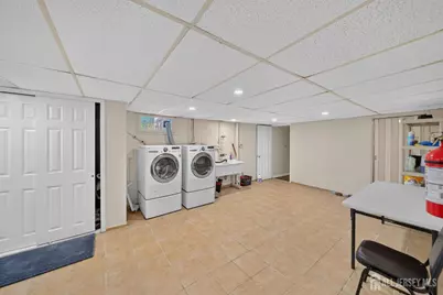 47 Albert Avenue, Edison, NJ 08837 - Photo 22