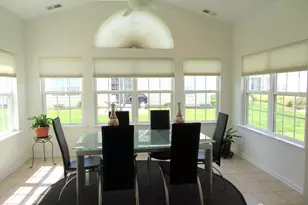 308 Valencia Dr, Monroe Township, NJ 08831 - Photo 6