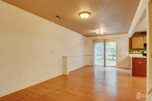8 Forden Ct, Sayreville, NJ 08872 - Photo 10